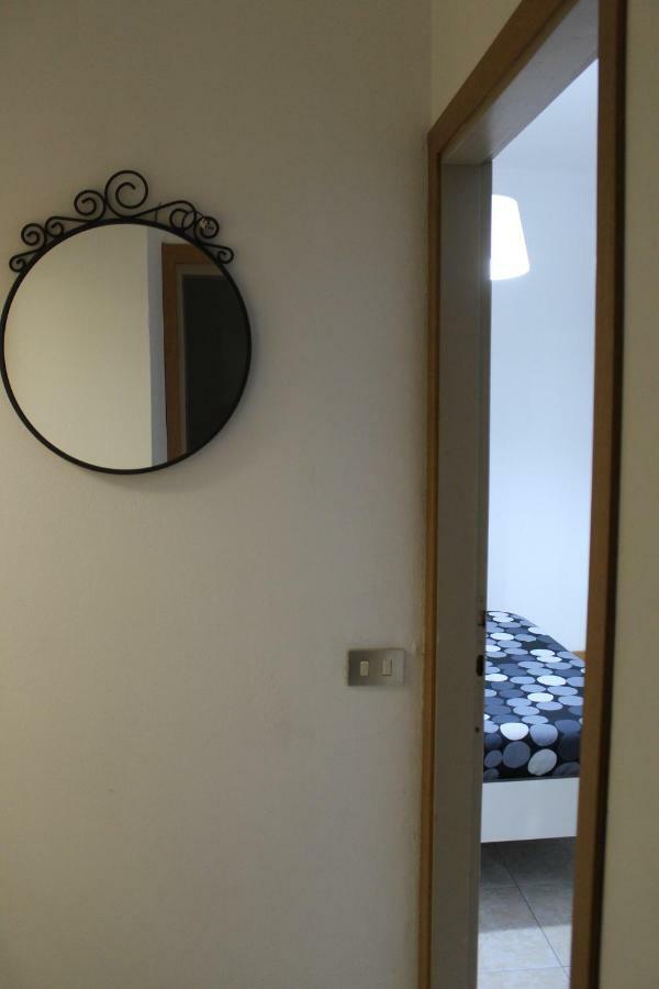 Hotel gli oleandri Bellano Esterno foto