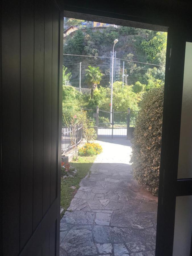 Hotel gli oleandri Bellano Esterno foto